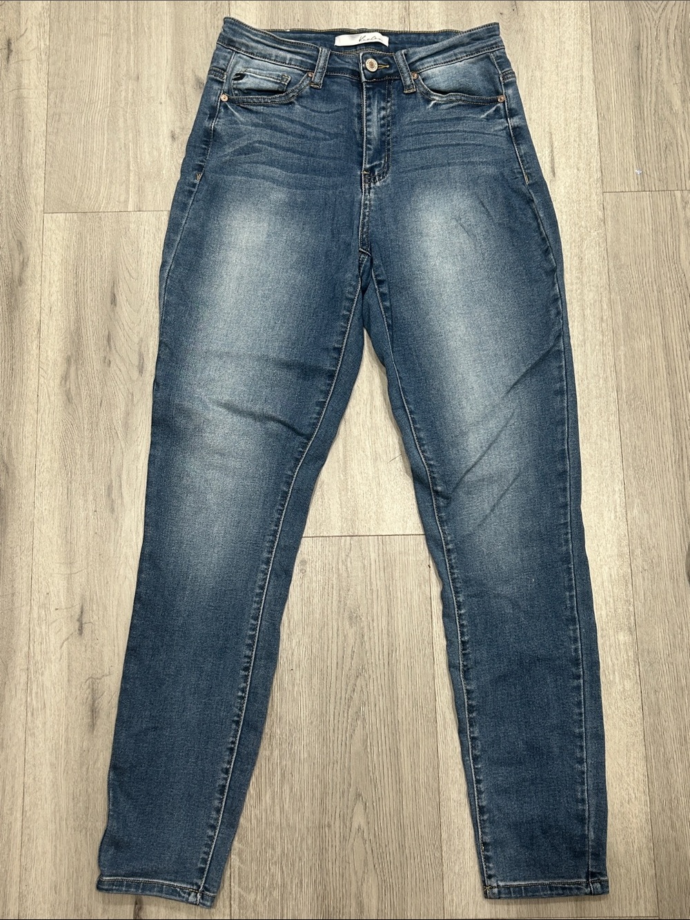 Kan Can Women's Skinny Jeans in Washed Blue Denim size 26